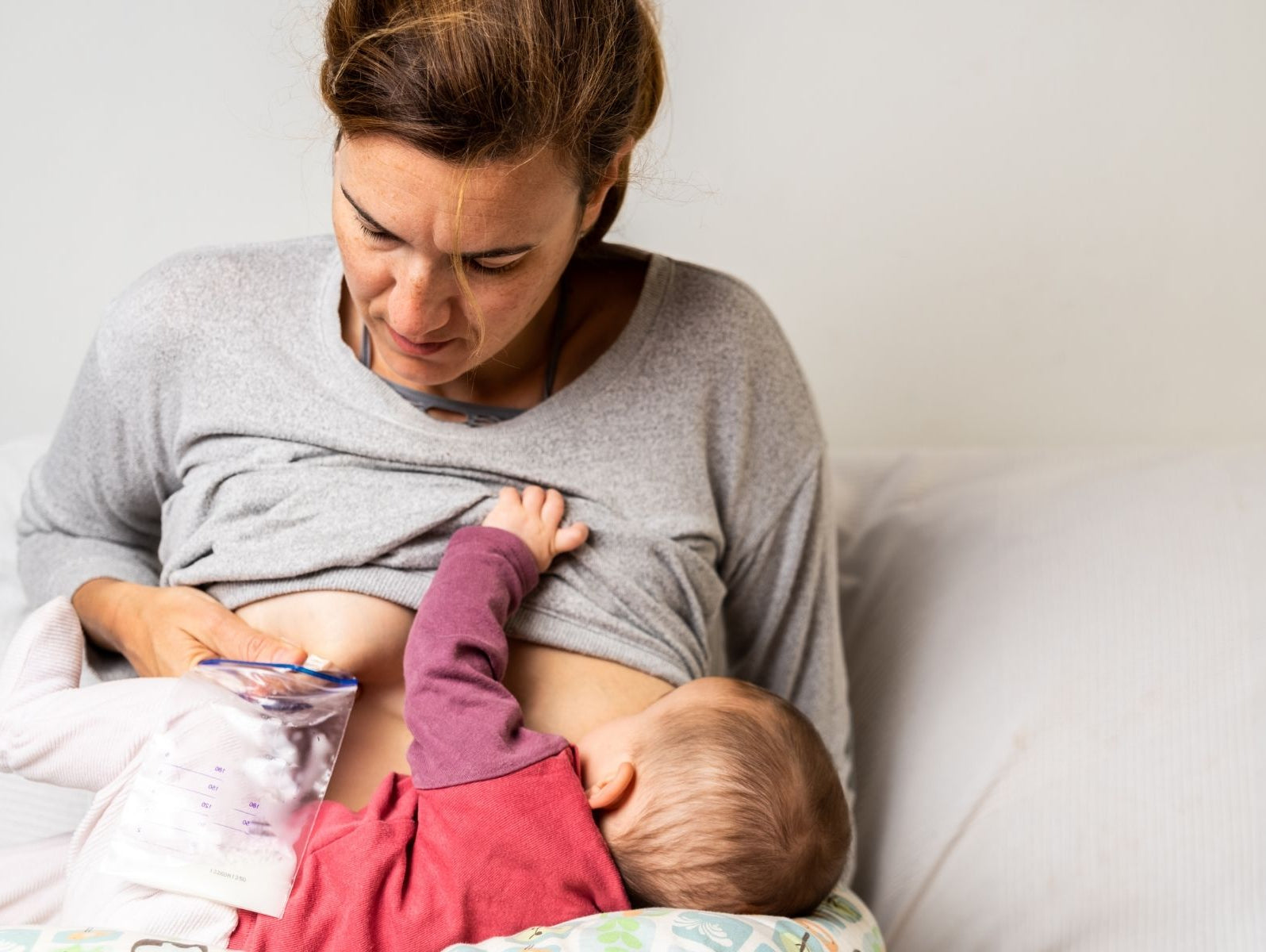 How to Hand Express Colostrum